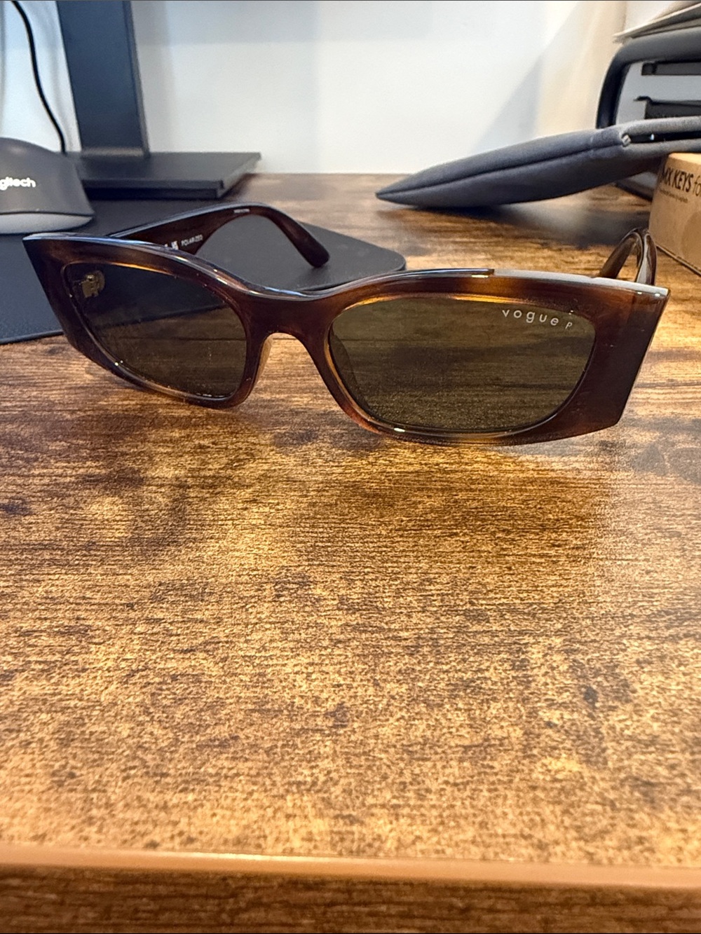 Vogue Polarized Sunglasses Dark Havana Tortoise